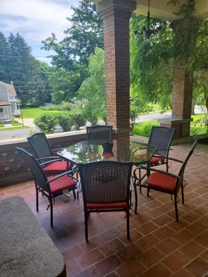 Cook Mansion Bed & Breakfast Montour Falls Экстерьер фото
