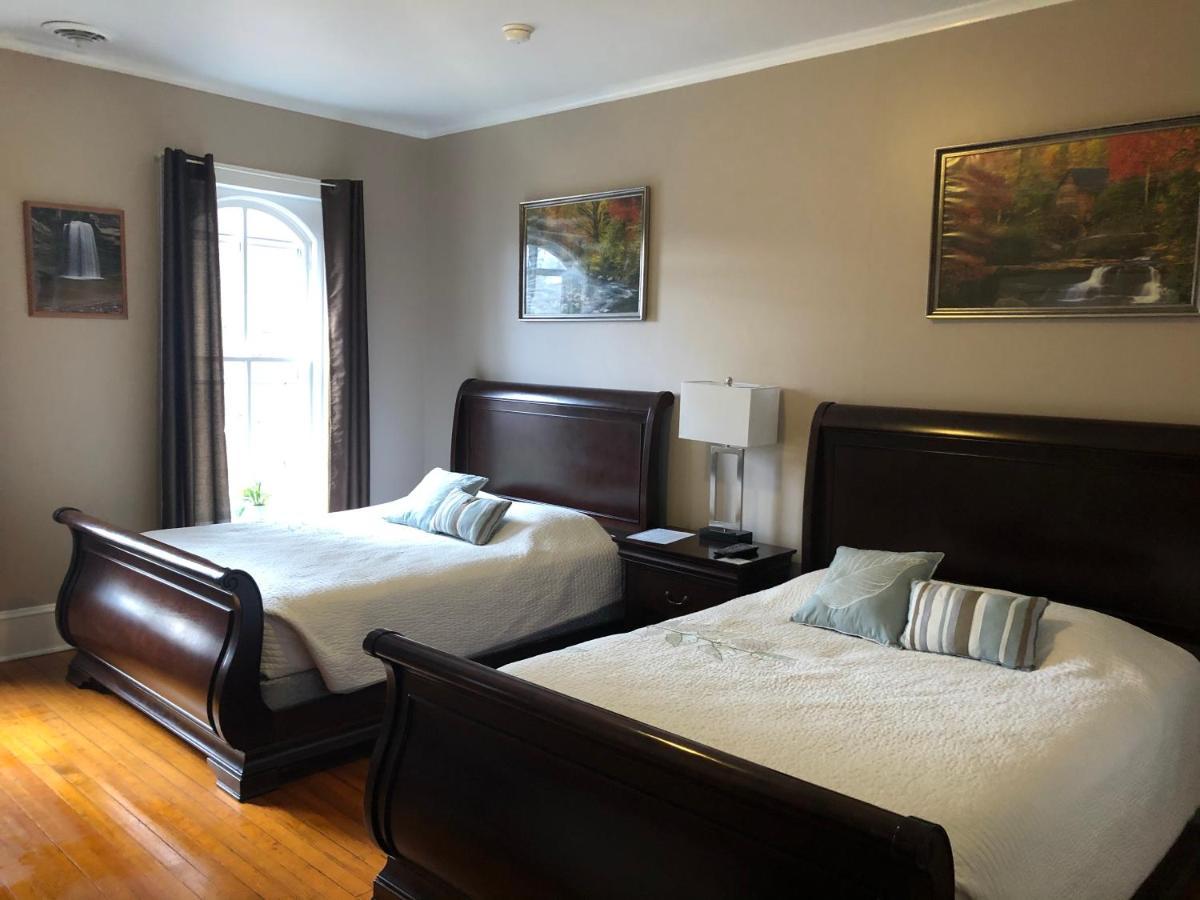 Cook Mansion Bed & Breakfast Montour Falls Экстерьер фото