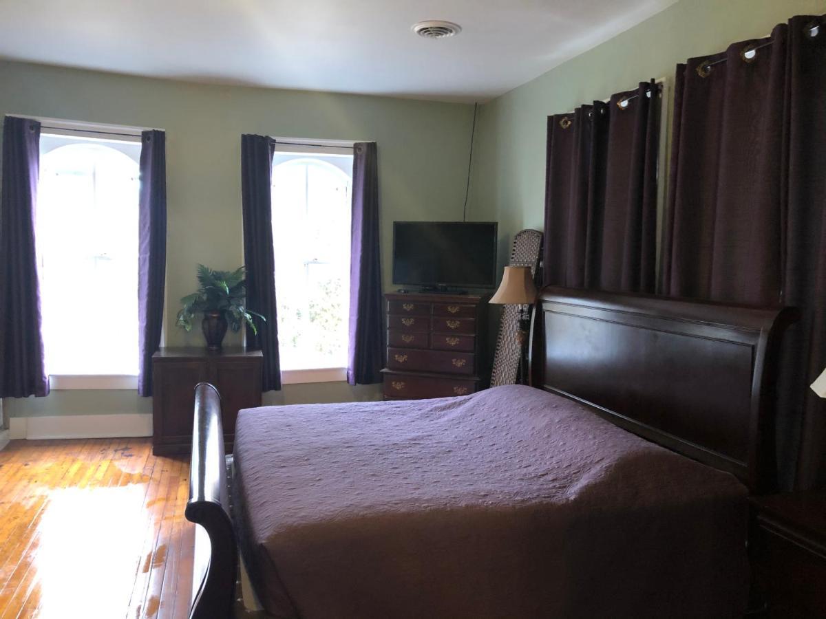 Cook Mansion Bed & Breakfast Montour Falls Экстерьер фото